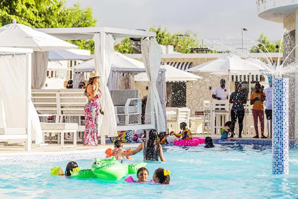Children's entertainment at the Monkey Club pool in Playa Palmera